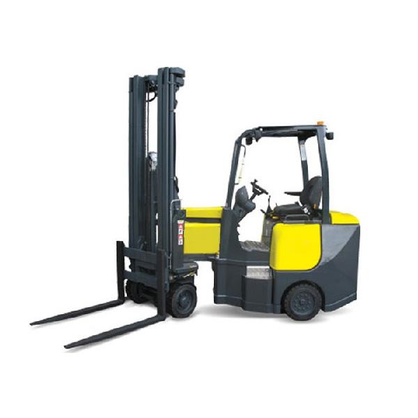 Pivot steer fork lift truck
